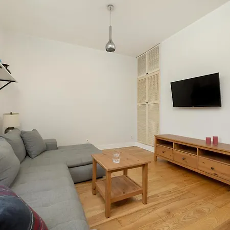 Pawlowa Stylish With Balcony & Office By Renters Breslavia